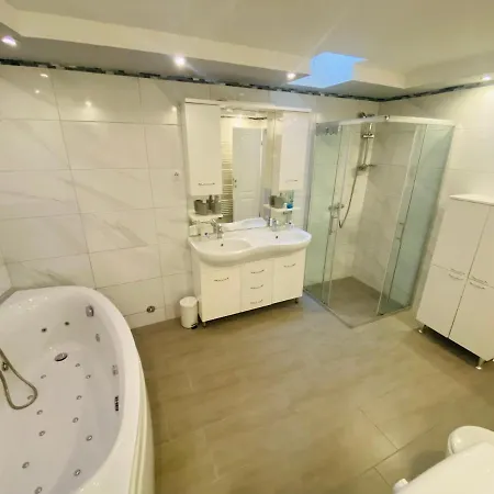 Martic Janja Apartment Dramalj